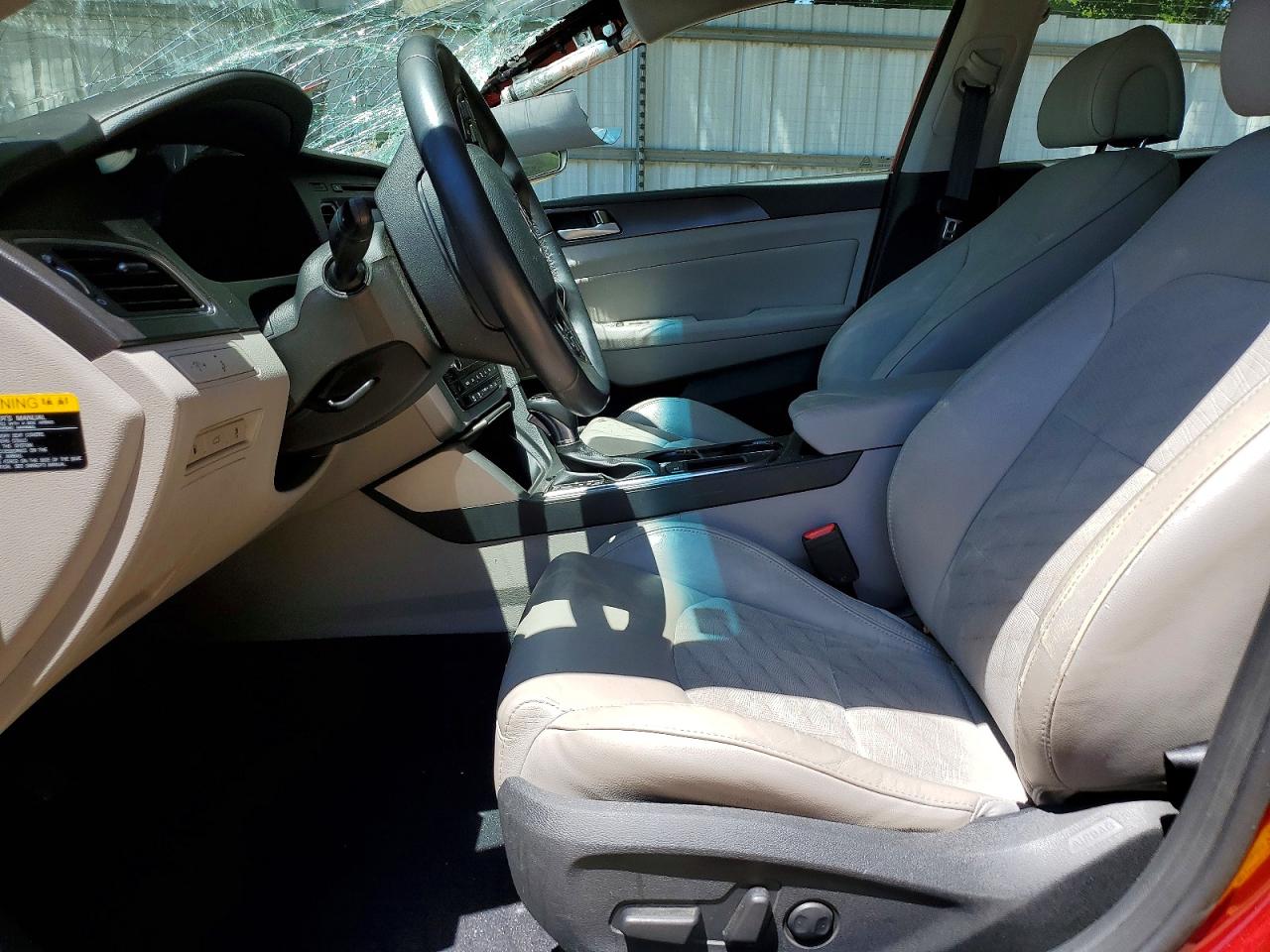 2015 HYUNDAI SONATA SPORT photo 13