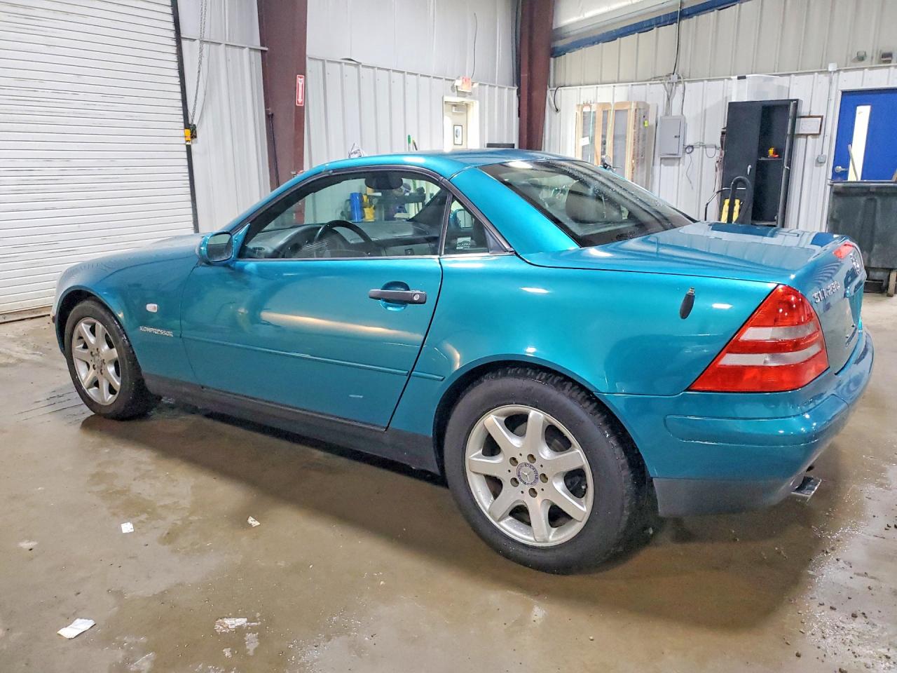 1998 MERCEDES-BENZ SLK photo 3