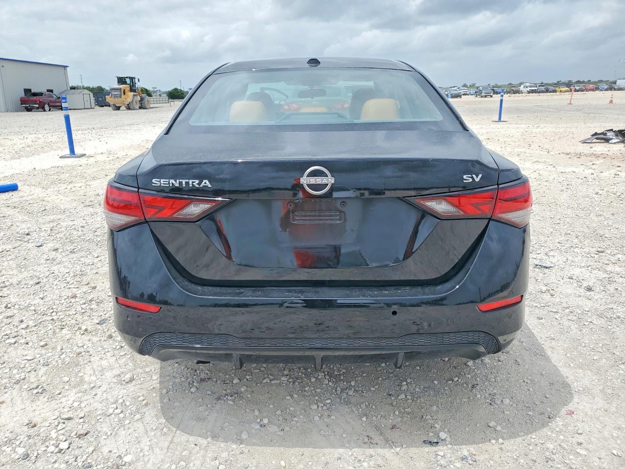 2024 NISSAN SENTRA SV photo 6