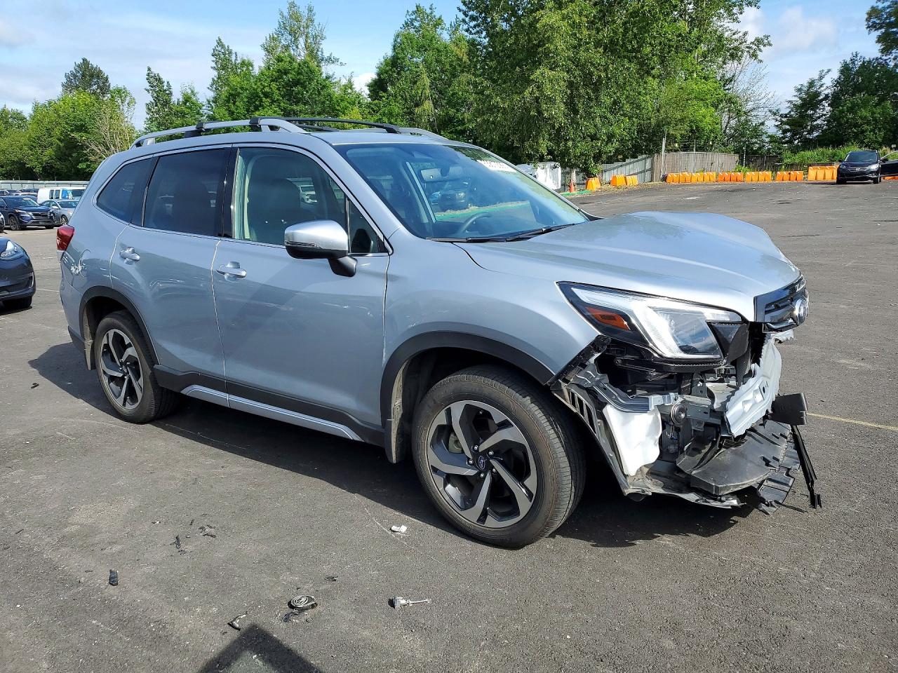 2024 SUBARU FORESTER TOURING photo 4