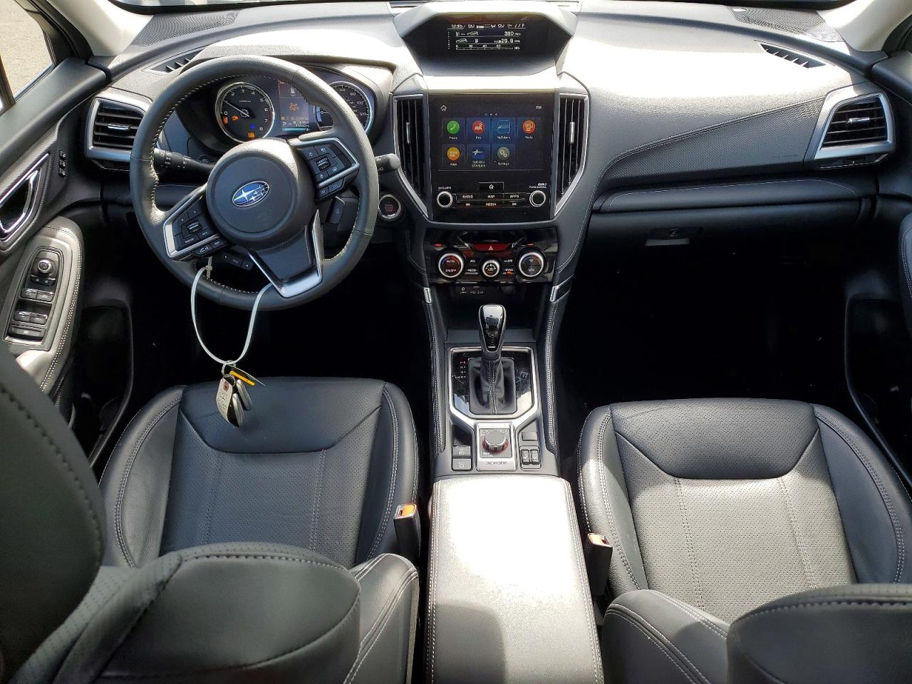 2024 SUBARU FORESTER TOURING photo 8