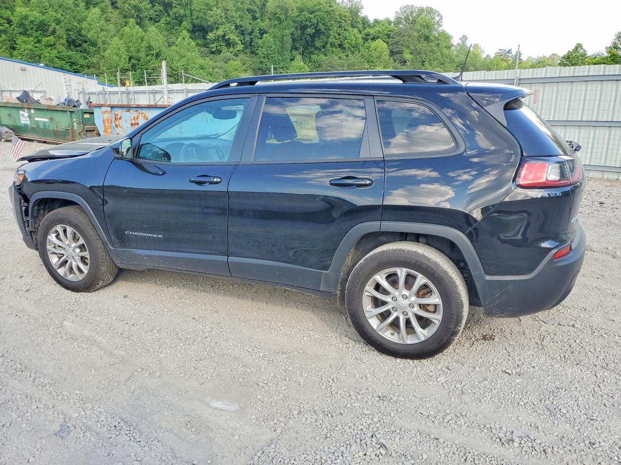 2022 JEEP CHEROKEE LATITUDE LUX photo 3