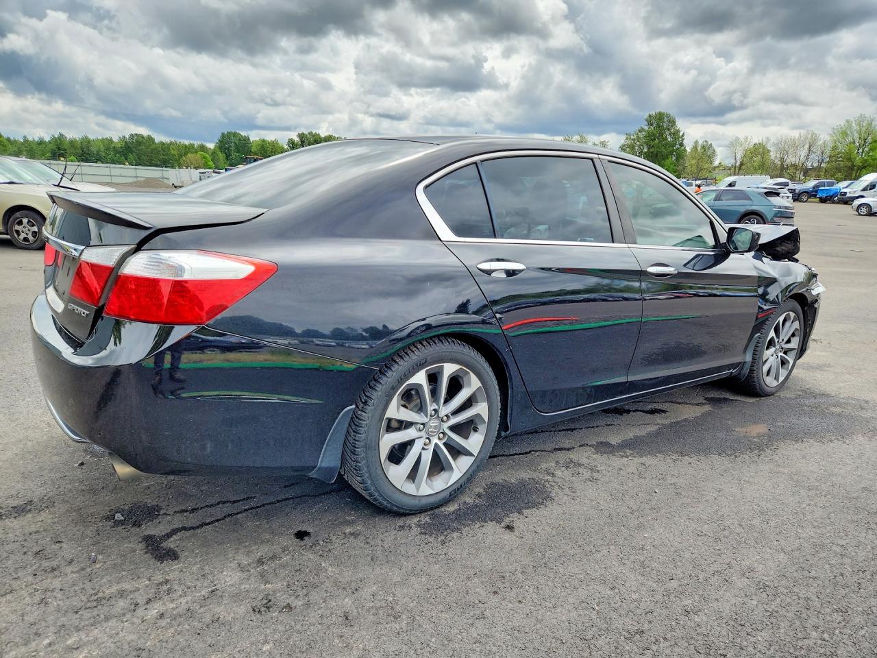 2015 HONDA ACCORD SPORT photo 3