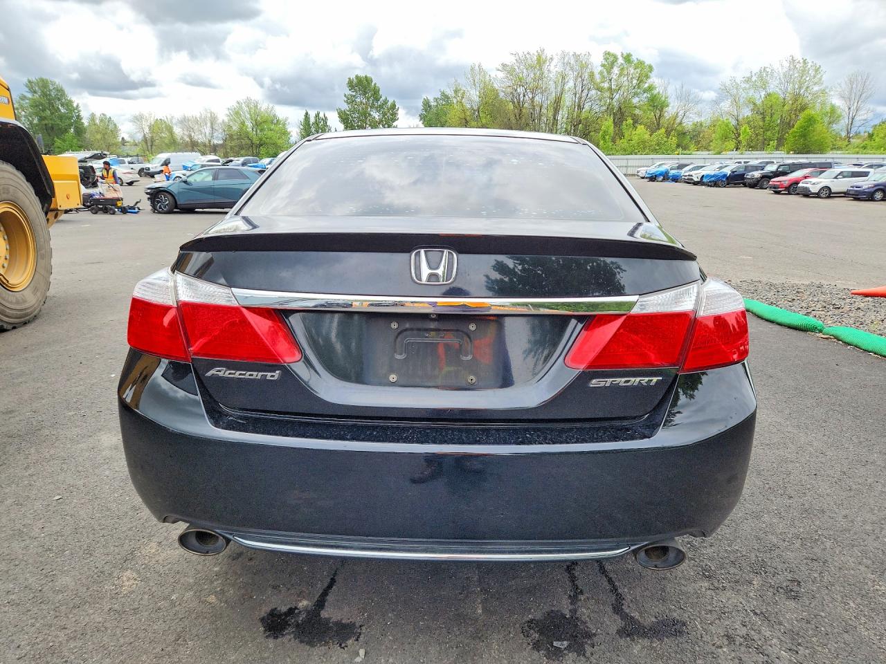 2015 HONDA ACCORD SPORT photo 6
