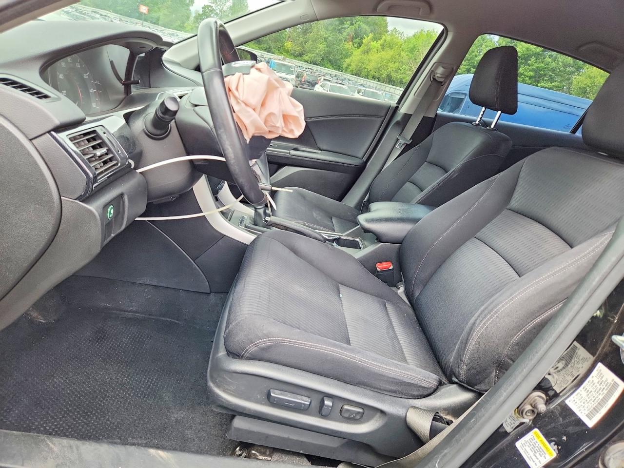 2015 HONDA ACCORD SPORT photo 7