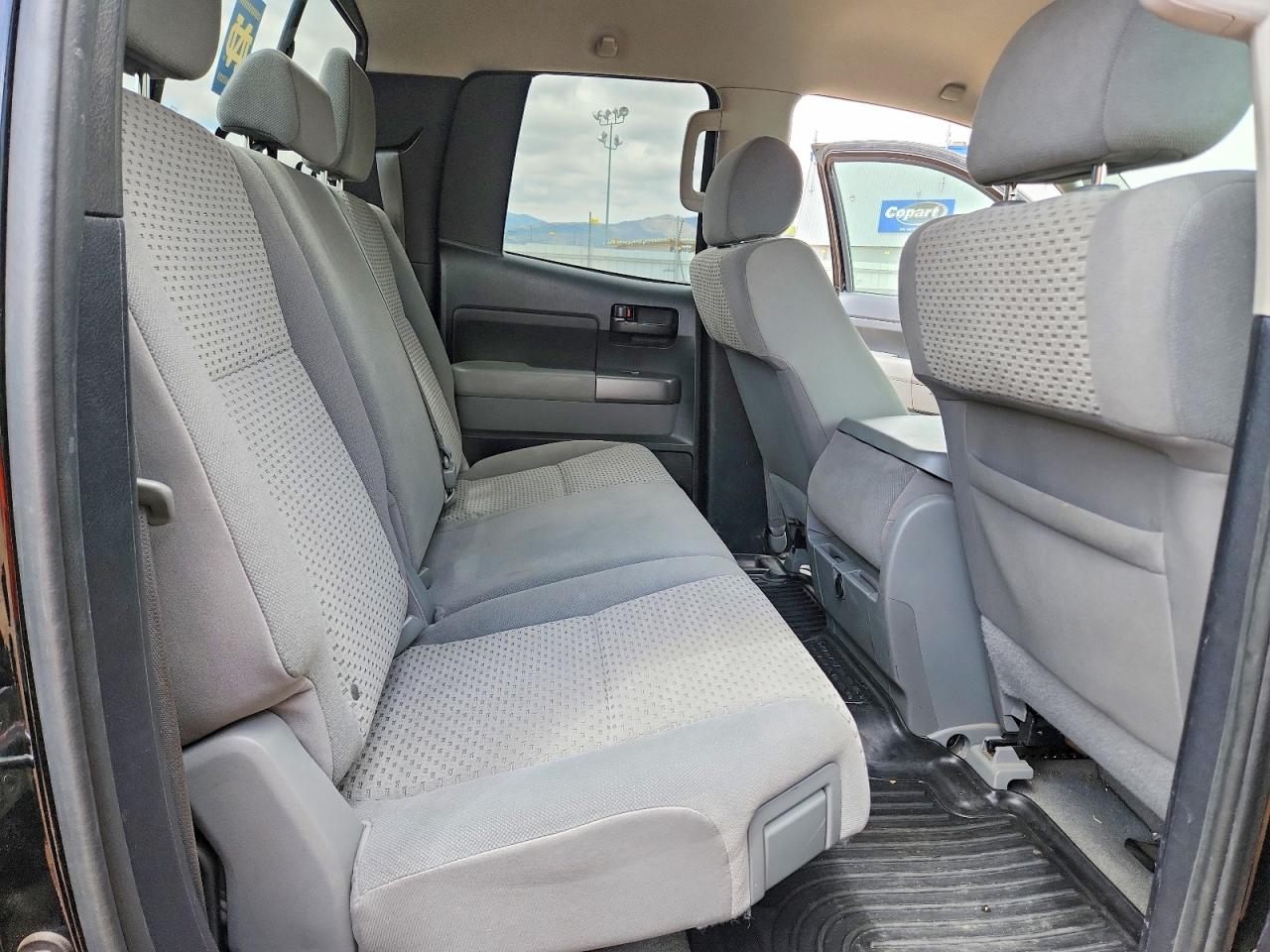 2010 TOYOTA TUNDRA DOUBLE CAB SR5 photo 19