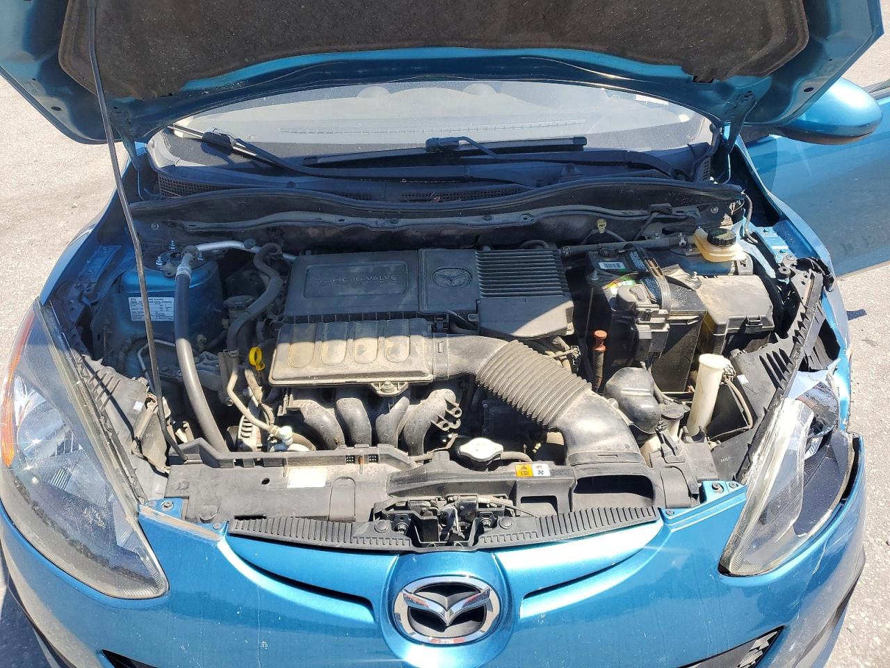 2011 MAZDA MAZDA2 photo 31