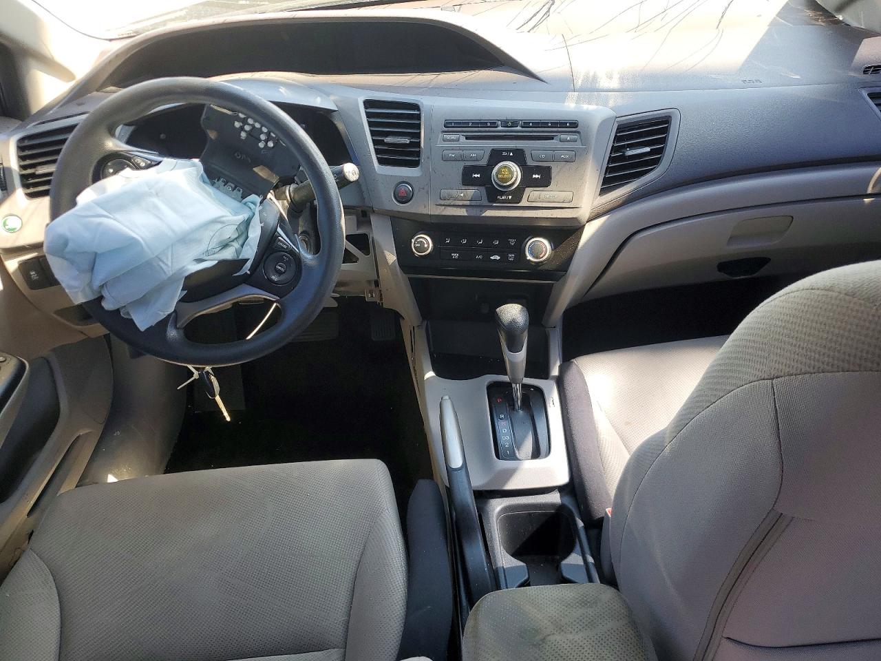 2012 HONDA CIVIC LX photo 8