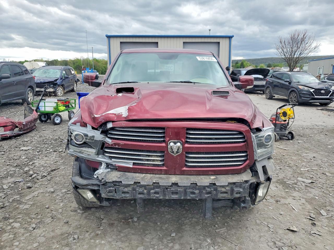 2017 RAM 1500 SPORT photo 13