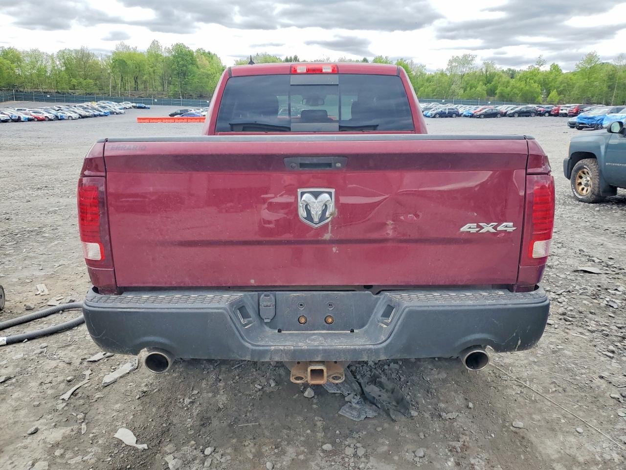 2017 RAM 1500 SPORT photo 16