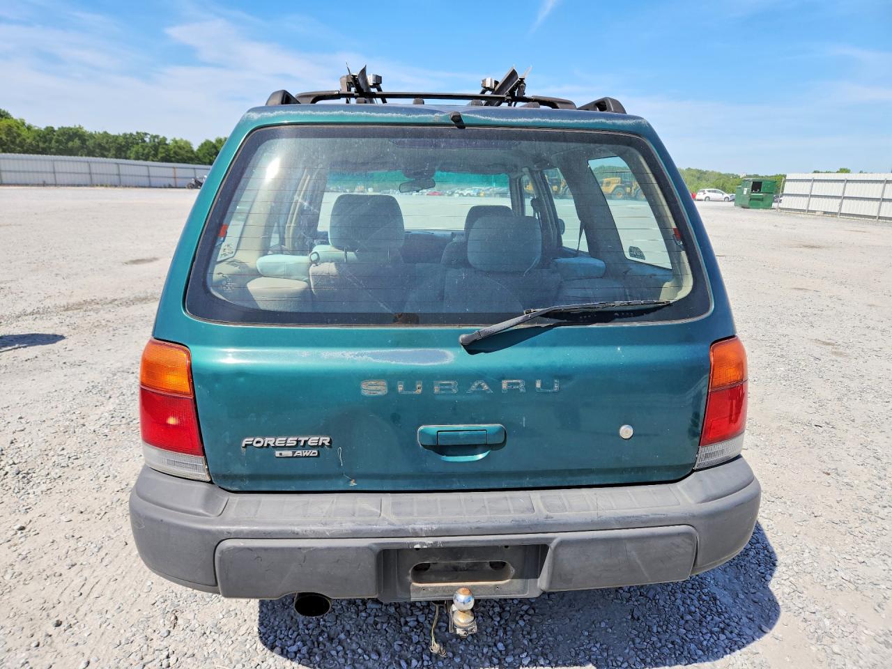 1999 SUBARU FORESTER L photo 11