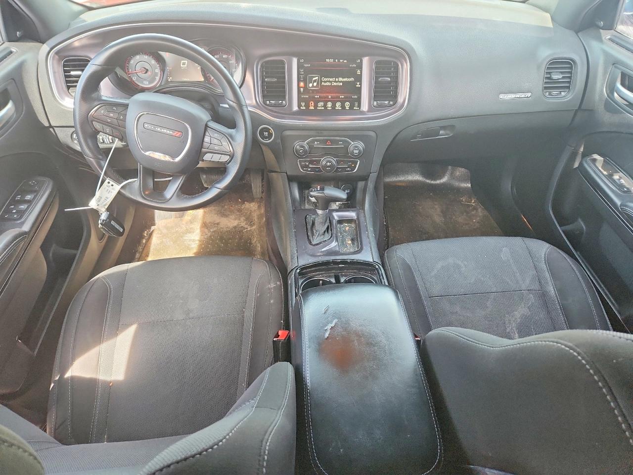 2016 DODGE CHARGER SXT photo 15