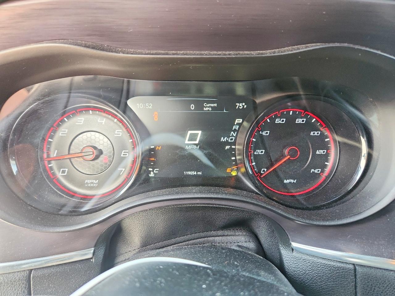 2016 DODGE CHARGER SXT photo 17
