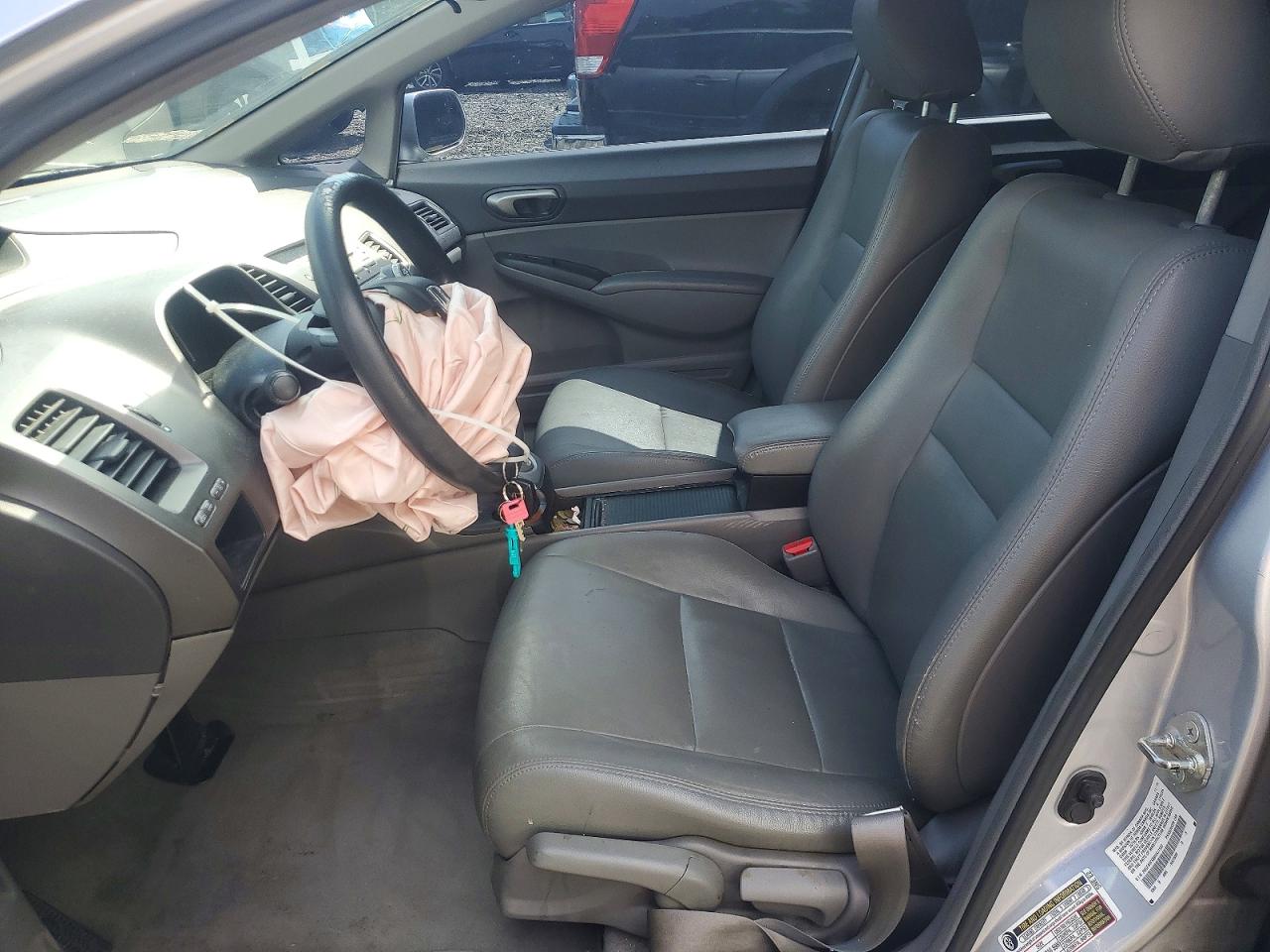 2011 HONDA CIVIC LX photo 13