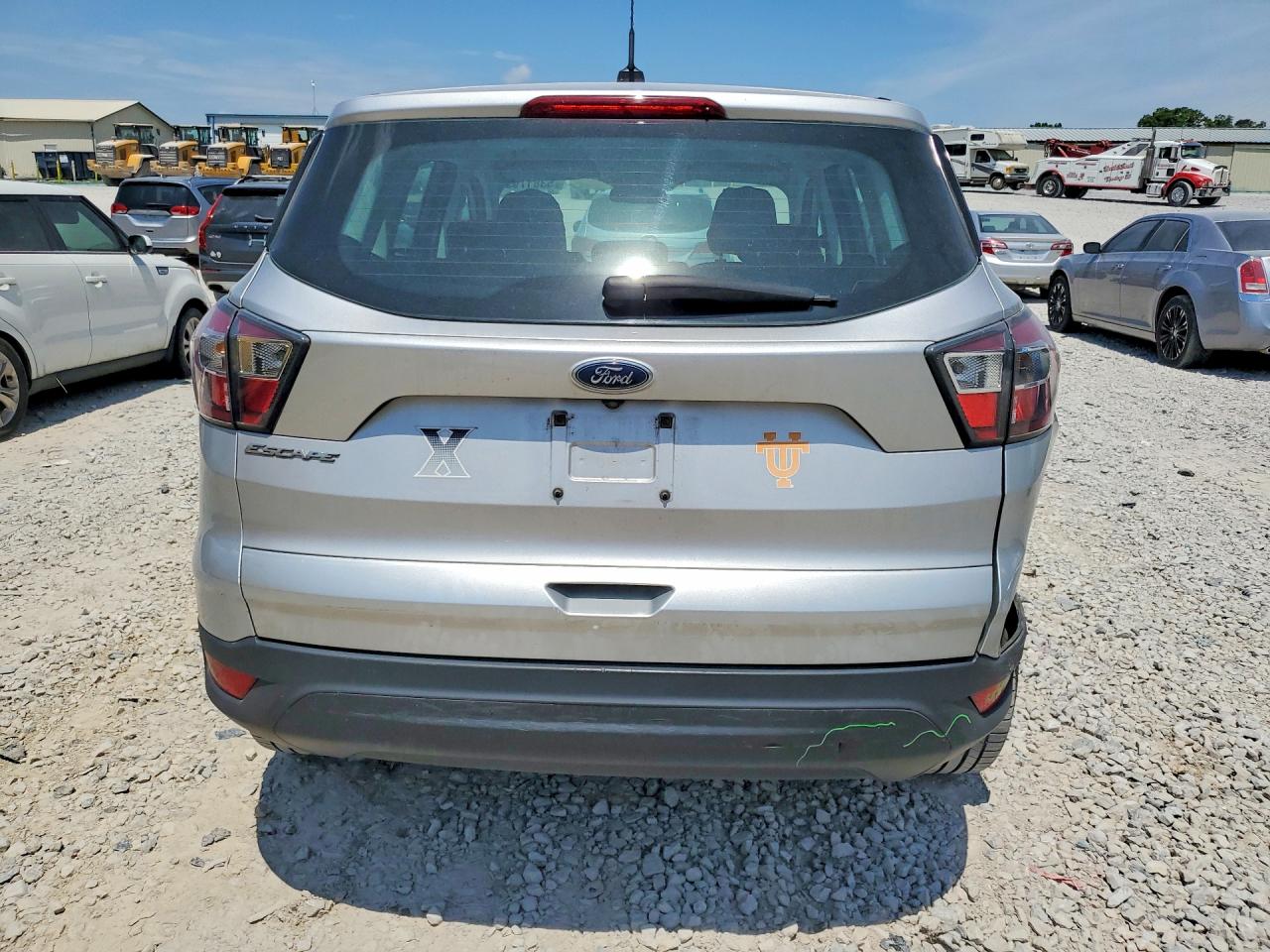 2017 FORD ESCAPE S photo 16
