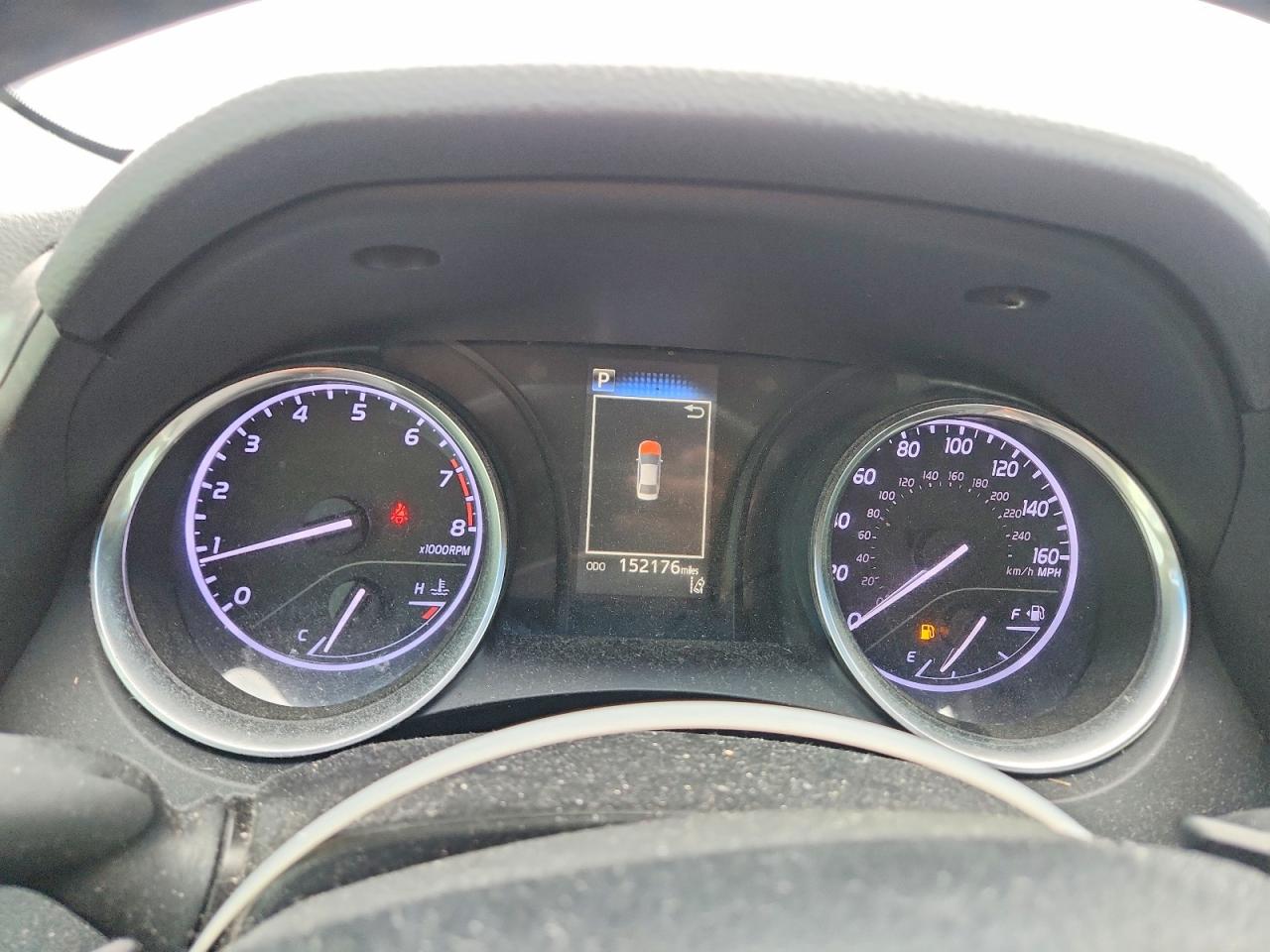 2018 TOYOTA CAMRY SE photo 17