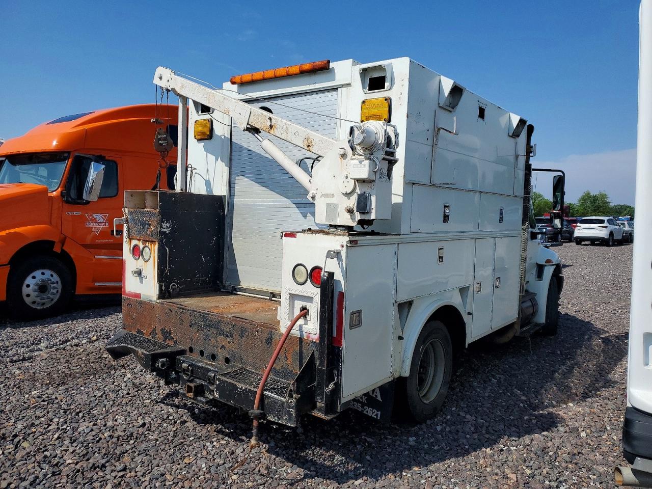 2010 INTERNATIONAL 4000 4300 - BUCKET TRUCK photo 10