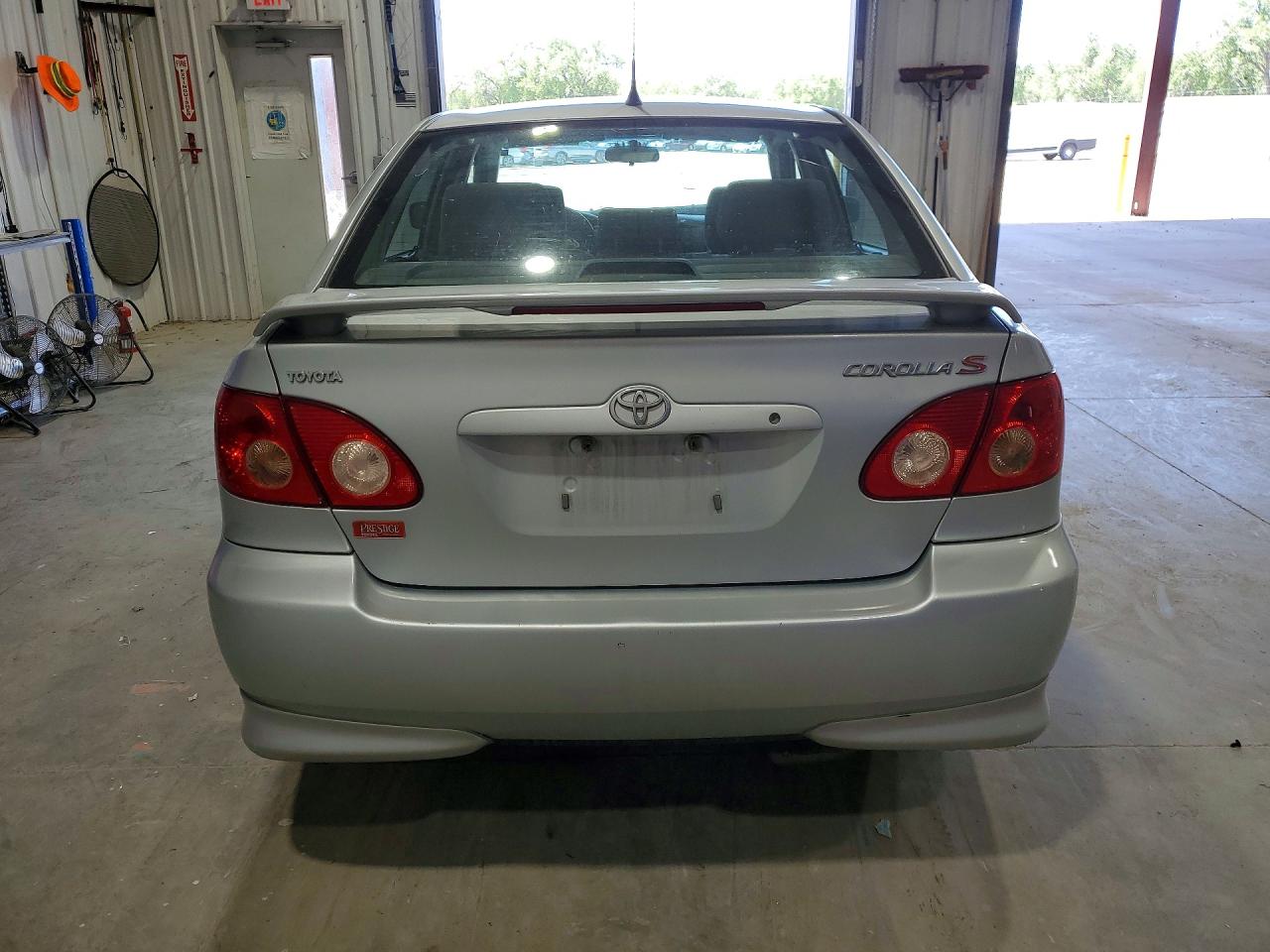 2008 TOYOTA COROLLA S photo 11