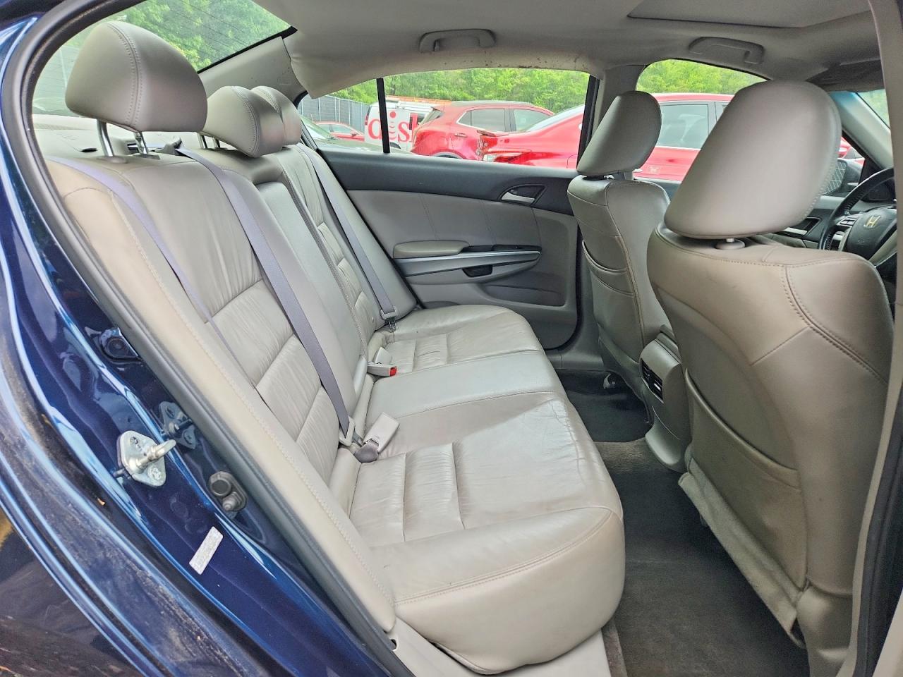 2010 HONDA ACCORD EXL photo 10