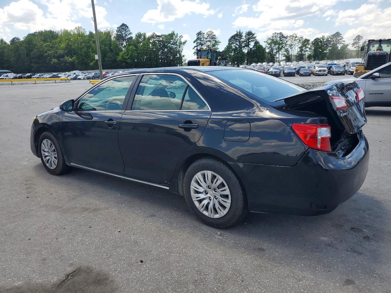2012 TOYOTA CAMRY LE photo 3