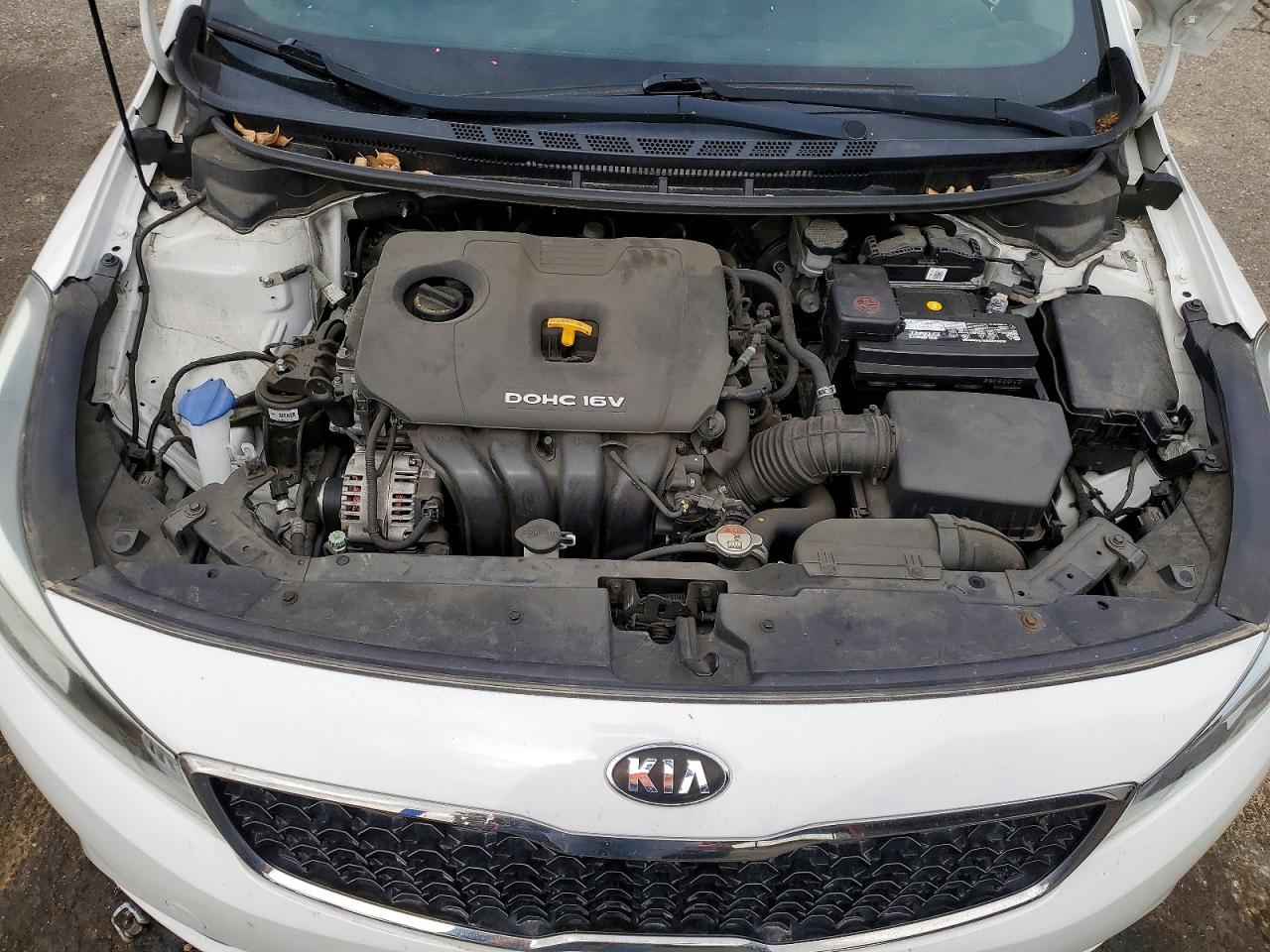 2017 KIA FORTE LX photo 21
