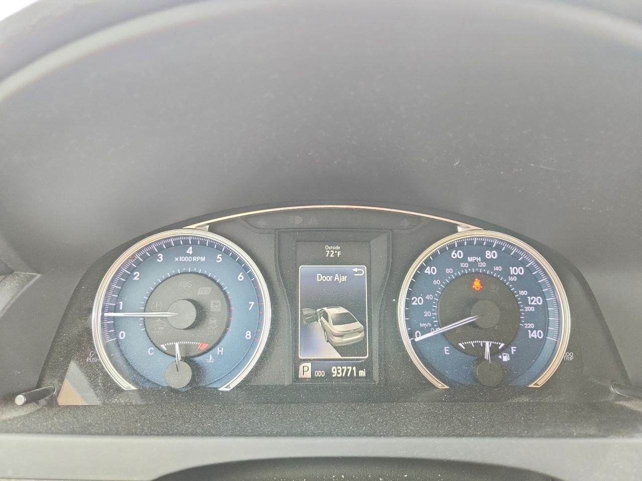 2017 TOYOTA CAMRY LE photo 25