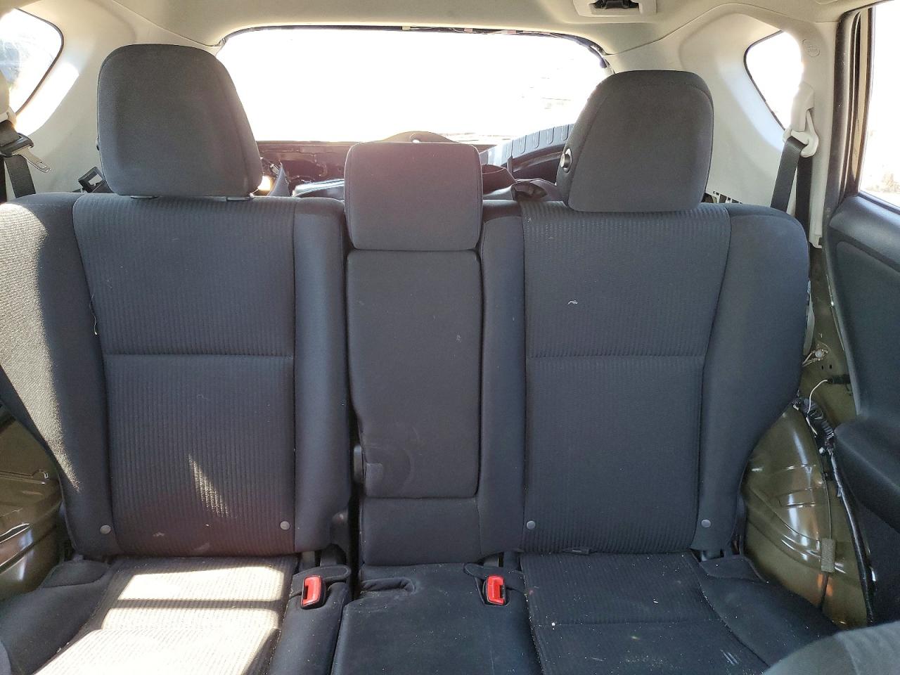 2014 TOYOTA RAV4 LE photo 28
