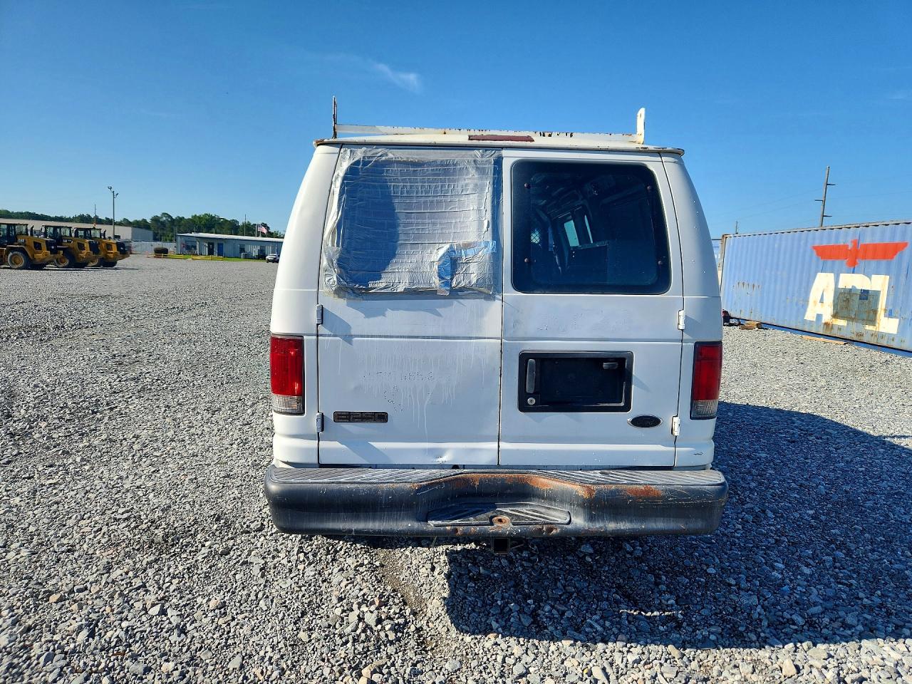 2002 FORD ECONOLINE photo 16