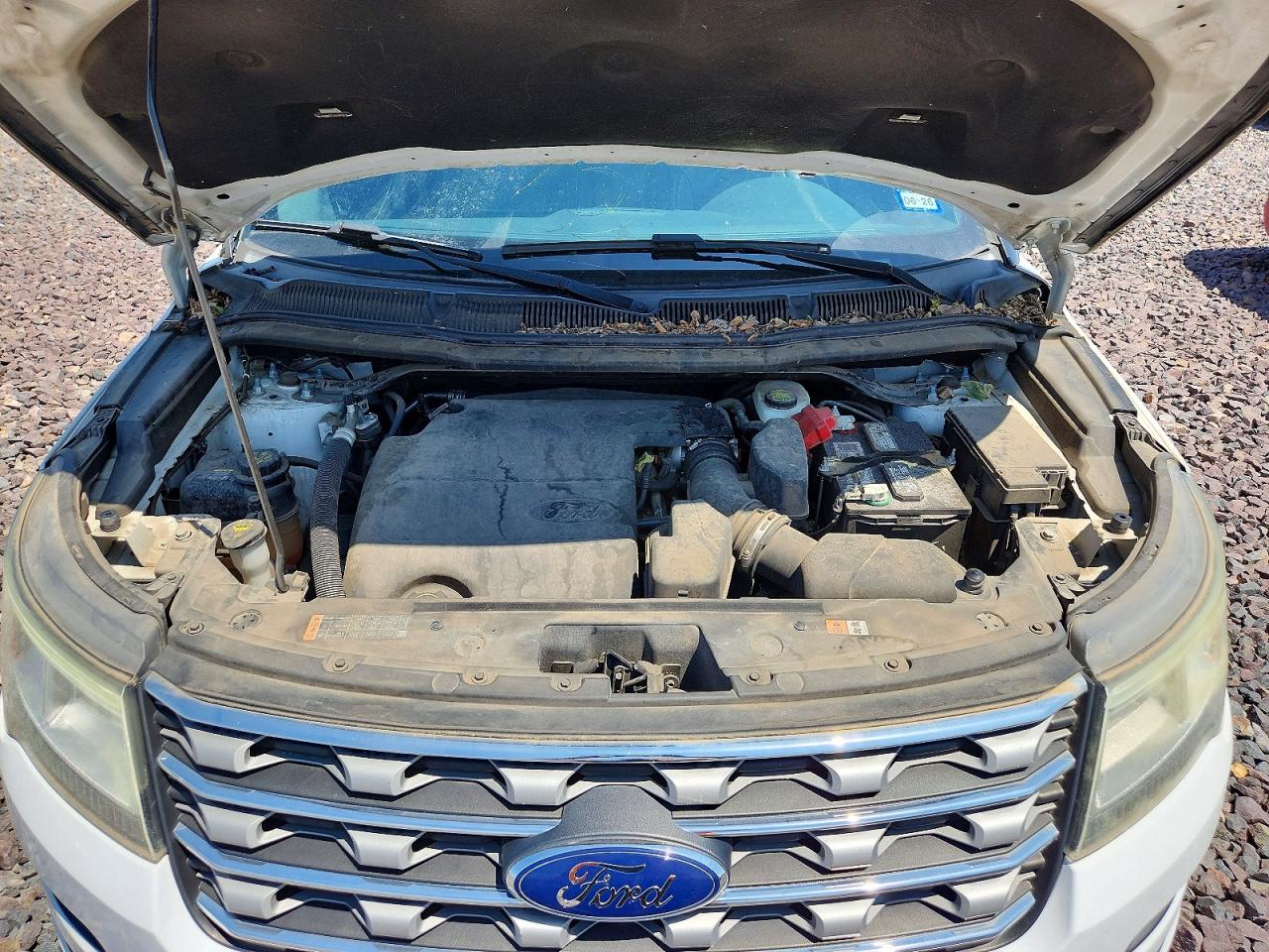 2017 FORD EXPLORER XLT photo 23