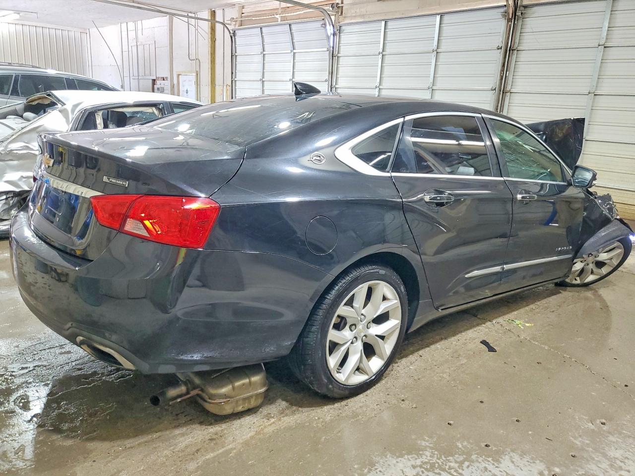 2018 CHEVROLET IMPALA PREMIER photo 3