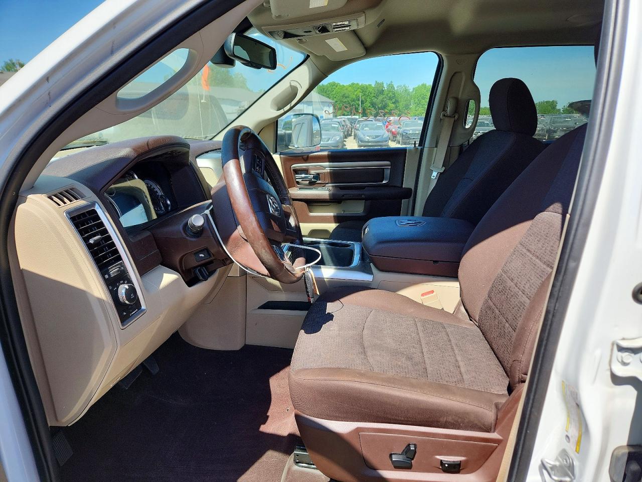 2018 RAM 2500 SLT photo 13