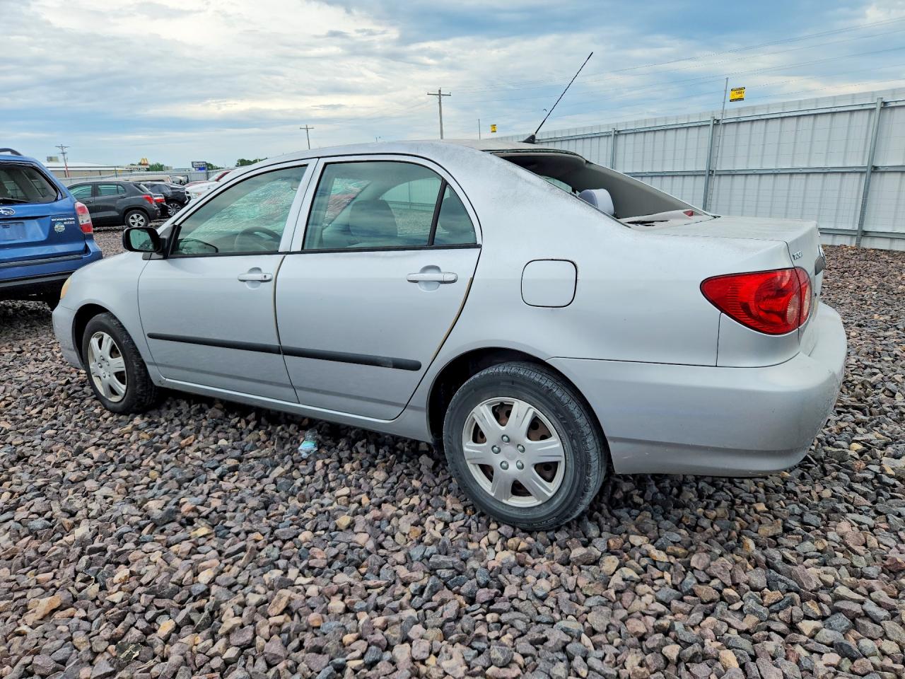 2006 TOYOTA COROLLA CE photo 3