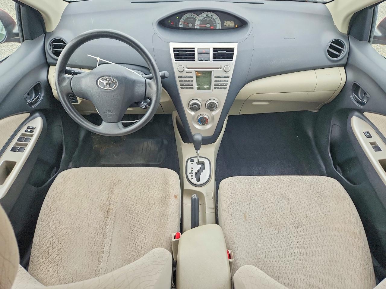 2007 TOYOTA YARIS BASE photo 22