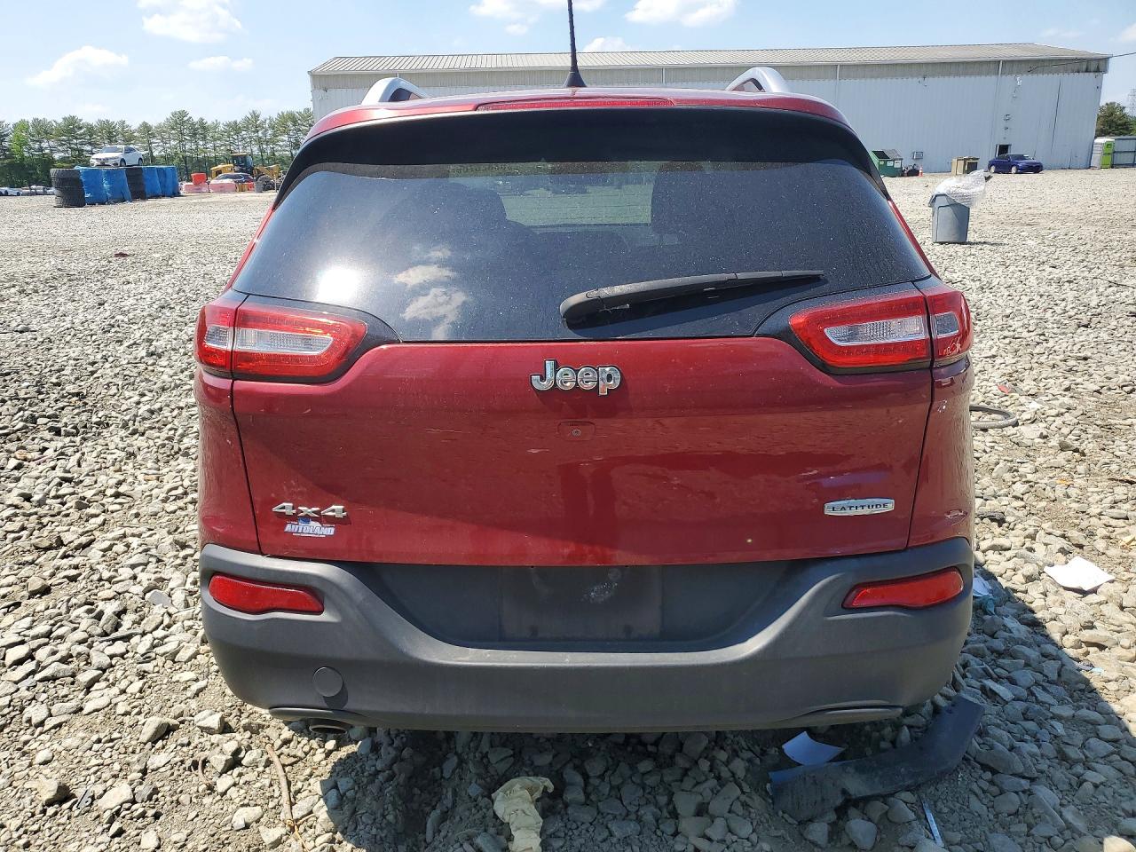 2017 JEEP CHEROKEE LATITUDE photo 6