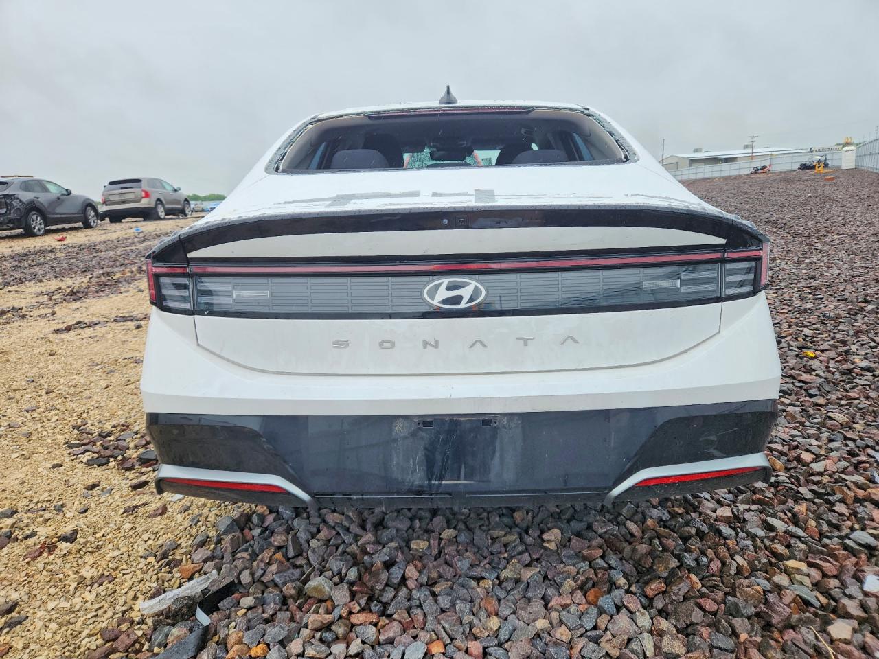 2024 HYUNDAI SONATA SEL photo 11