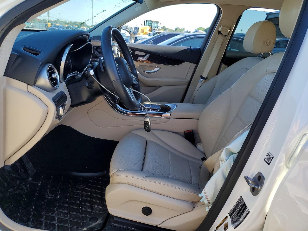 2022 MERCEDES-BENZ GLC 300 photo 19