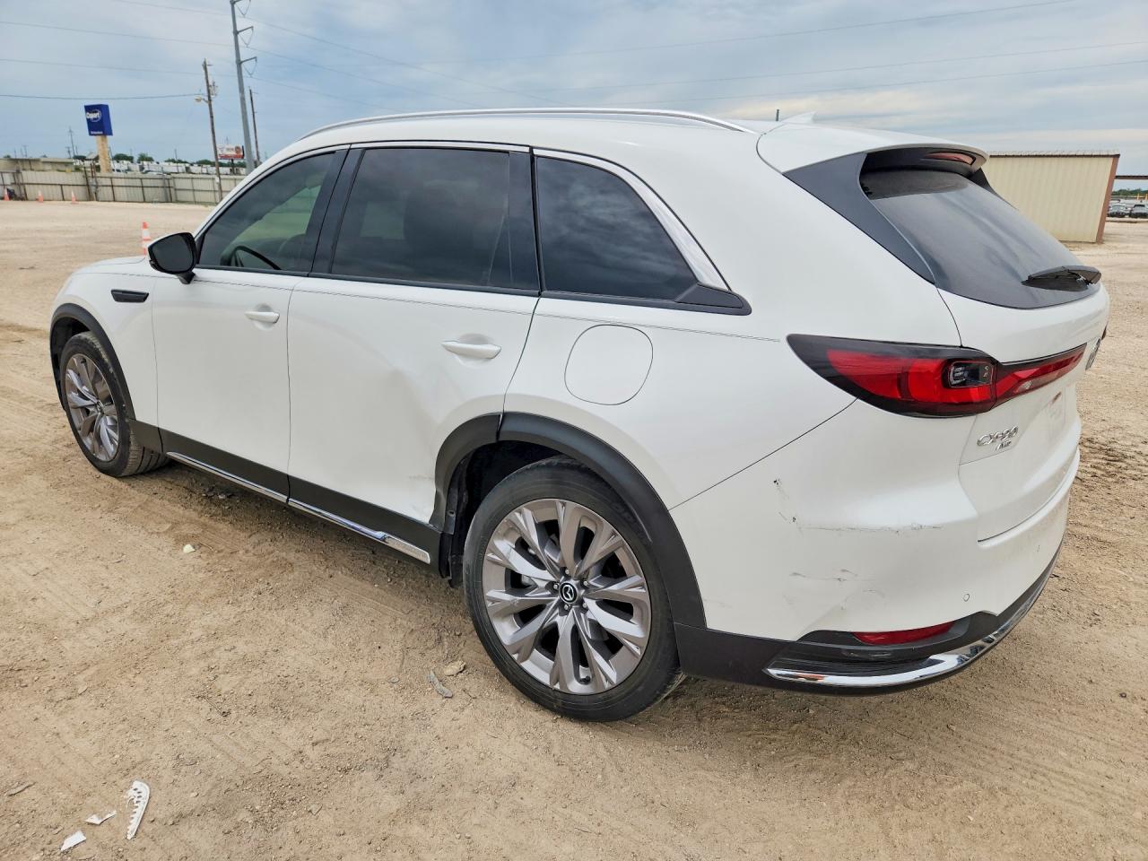 2024 MAZDA CX-90 PREMIUM PLUS photo 3