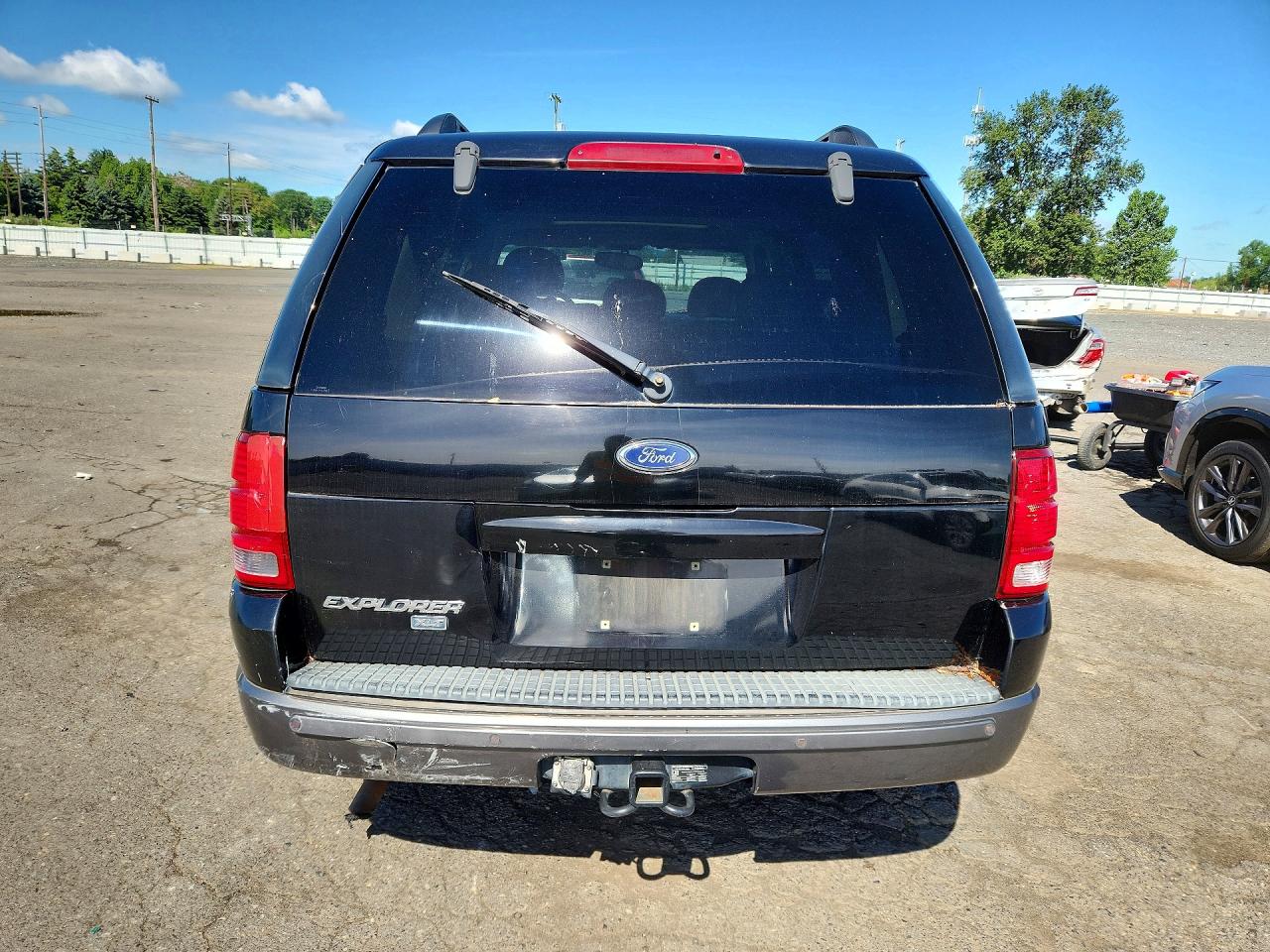 2004 FORD EXPLORER XLT photo 11