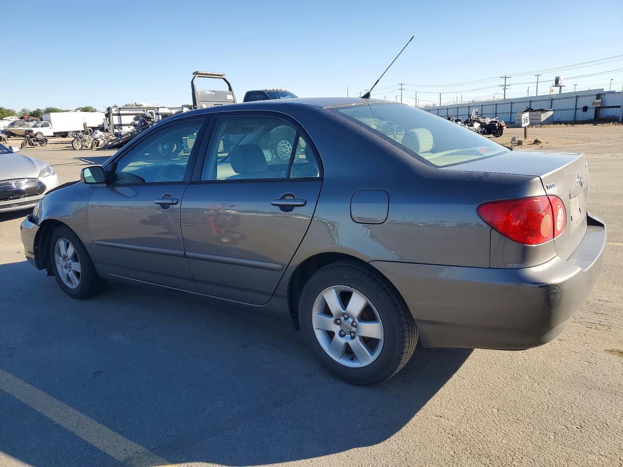 2006 TOYOTA COROLLA LE photo 3