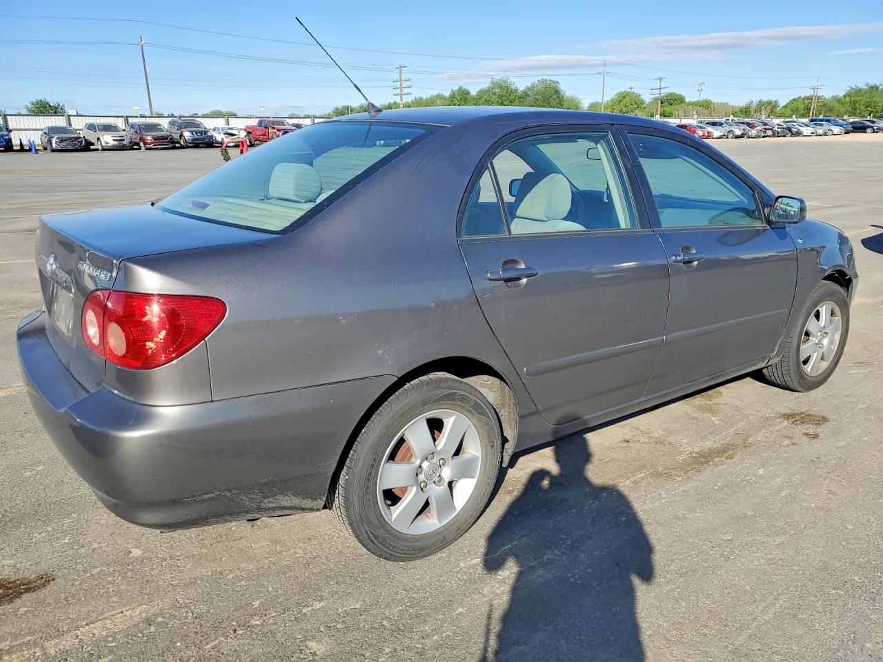 2006 TOYOTA COROLLA LE photo 5