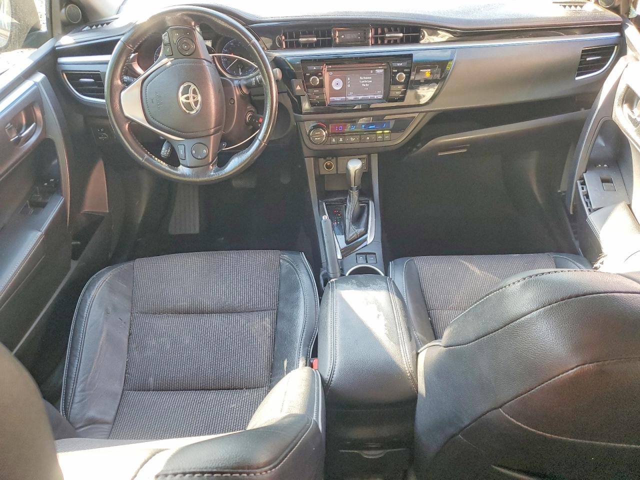 2015 TOYOTA COROLLA S PLUS photo 15