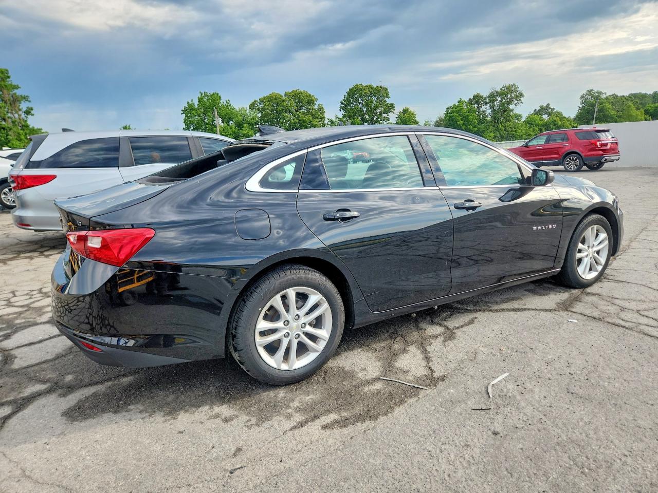 2017 CHEVROLET MALIBU LT photo 7