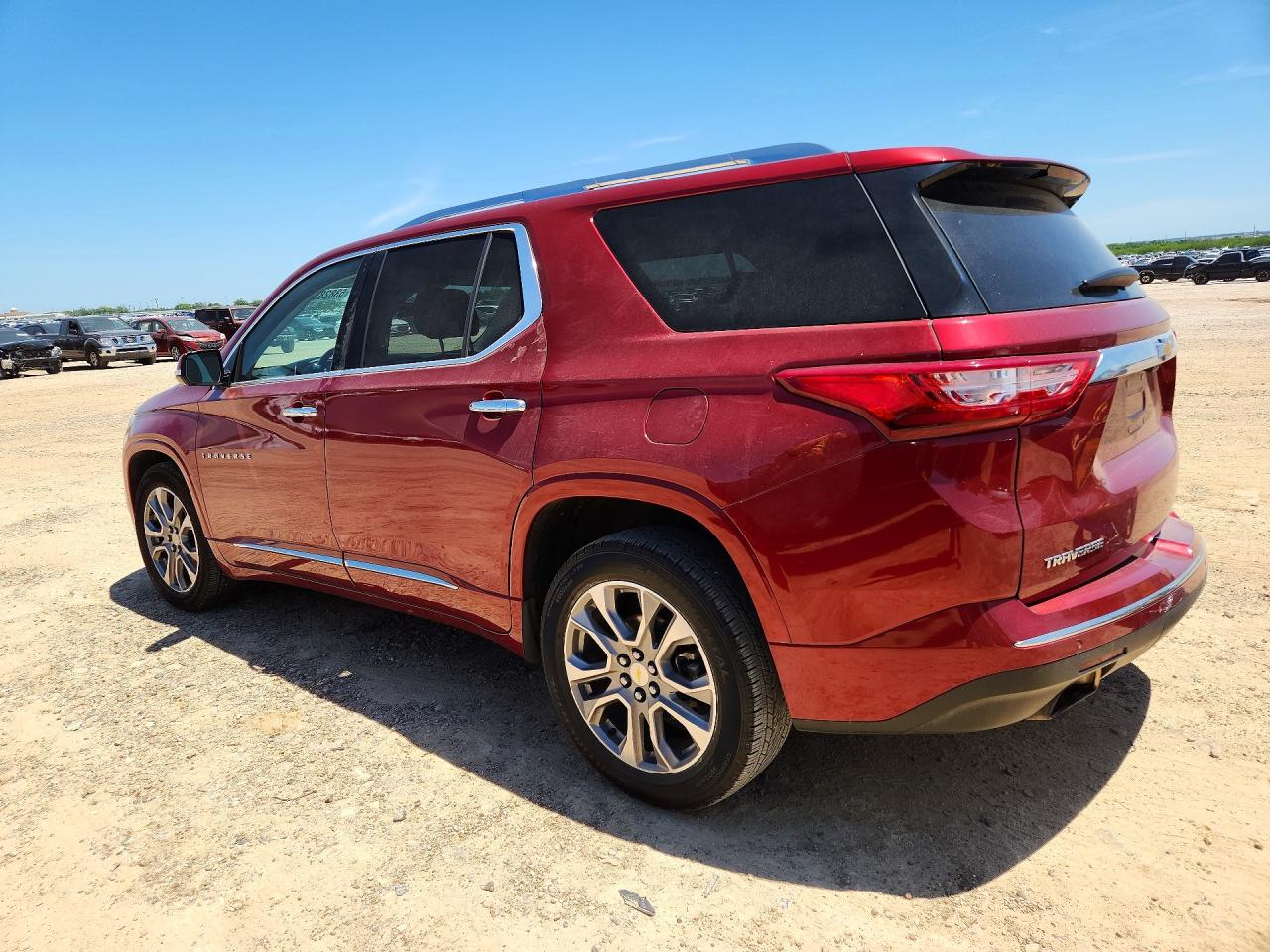 2019 CHEVROLET TRAVERSE PREMIER photo 3