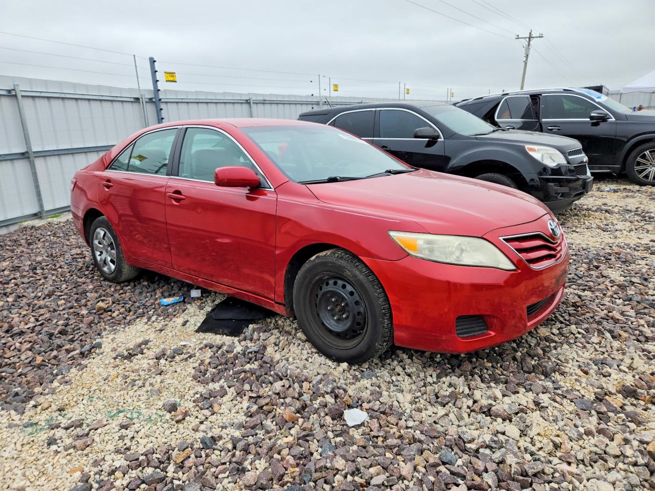 2011 TOYOTA CAMRY LE V6 photo 7