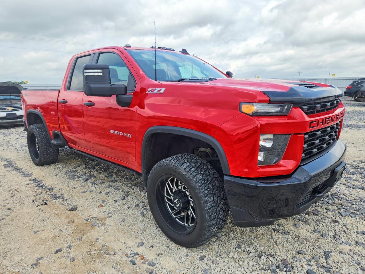 2023 CHEVROLET SILVERADO K2500 CUSTOM photo 4