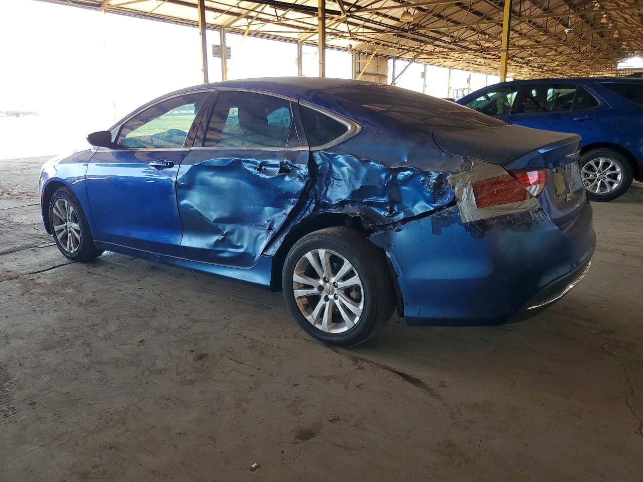 2015 CHRYSLER 200 LIMITED photo 4