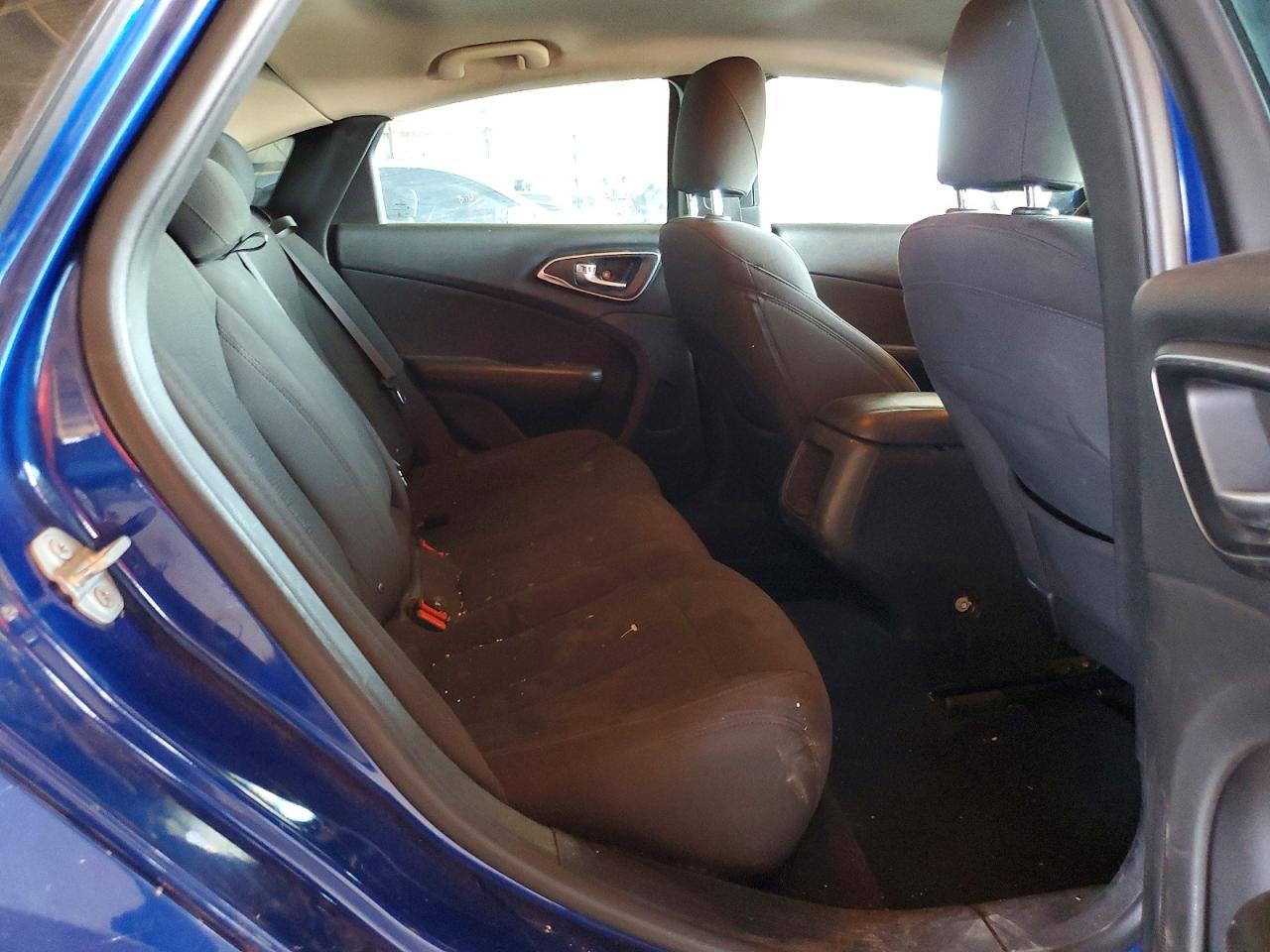 2015 CHRYSLER 200 LIMITED photo 28