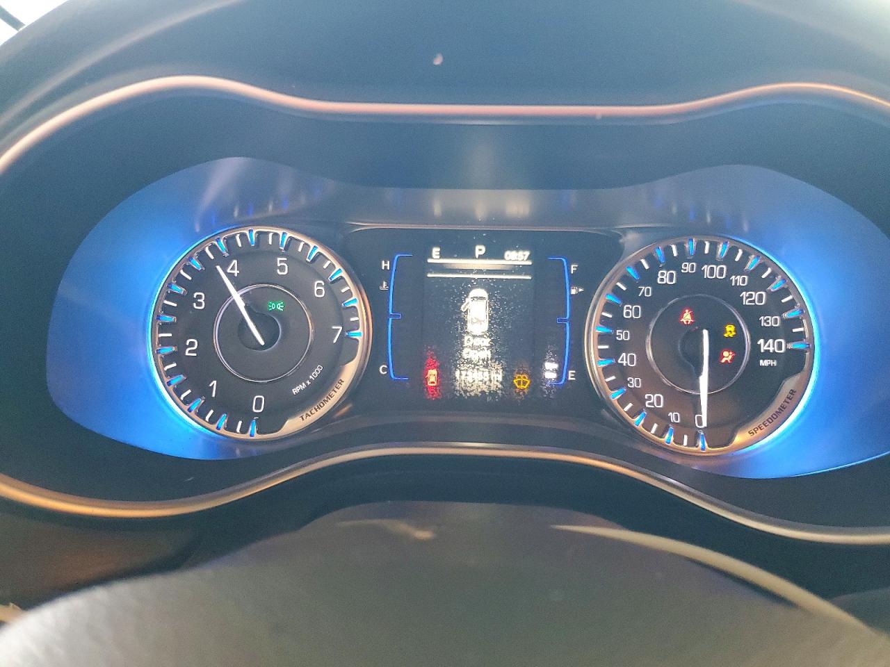 2015 CHRYSLER 200 LIMITED photo 25