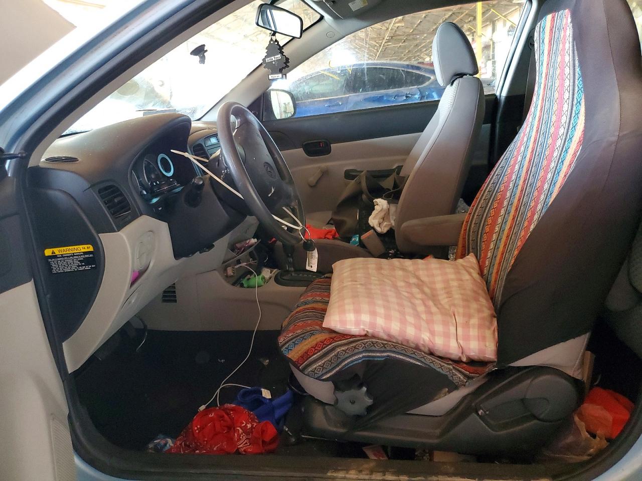 2011 HYUNDAI ACCENT GL photo 7