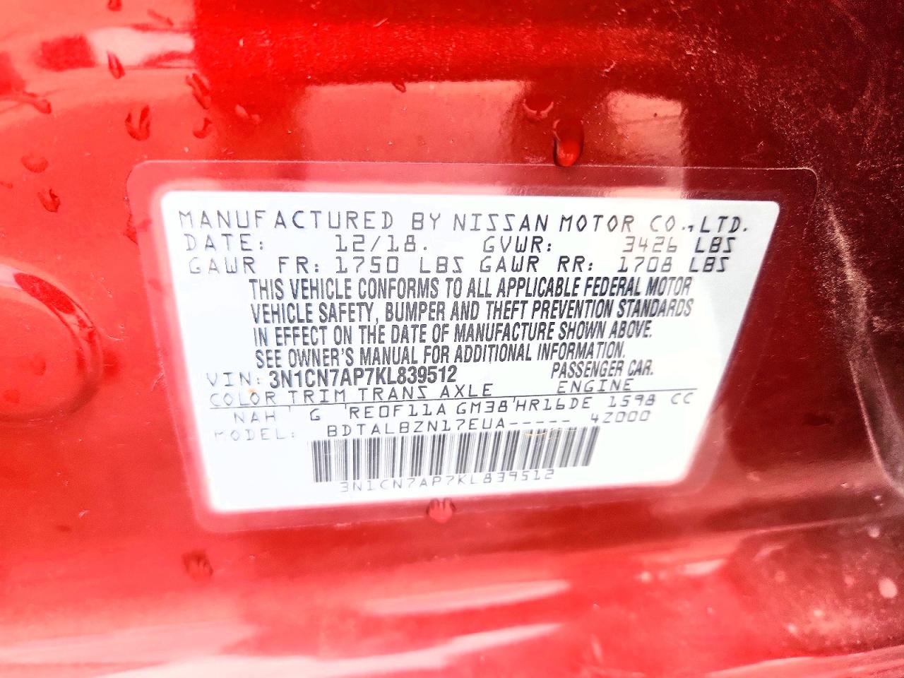2019 NISSAN VERSA SV photo 34